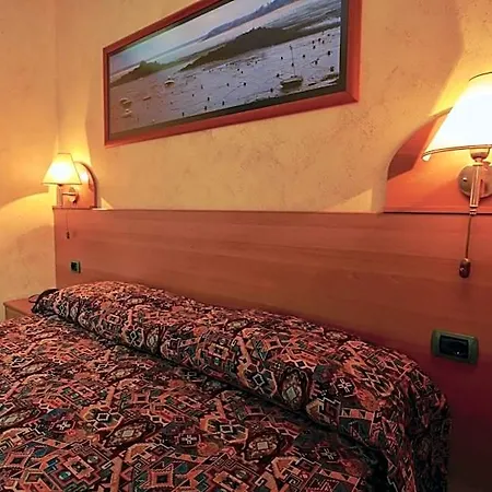Hotel Eden