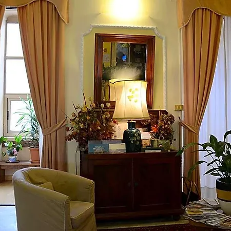 Hotel Eden