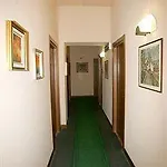 Hotel Eden 3*